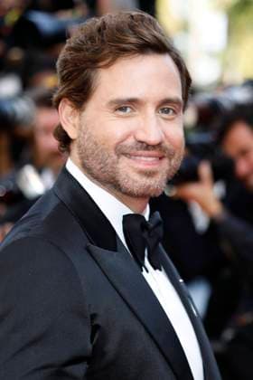 May 27, 2022, : Edgar Ramirez attends the premiere of Mother And Son (Un Petit Frere) during the 75th Cannes Film Festival, Festival de Cannes, at Palais des Festivals in Cannes, France, on 27 May 2022. - ZUMAm179 20220527_zep_m179_057 Copyright: xAlecxMichaelx