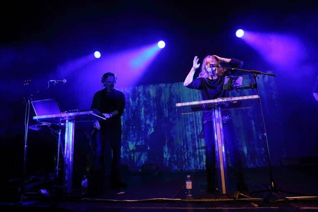 Tommi Eckart and Inga Humpe from the band 2raumwohnung at a concert in the Columbiahalle in Berlin, 27 May 2022 2raumwohnung concert Berlin