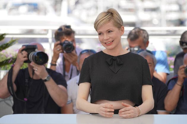 Michelle Williams (Actrice) CELEBRITES : 75Ã me Festival de Cannes - Photocall du film Â« Showing up Â» - 28 05 2022 NorbertScanella Panoramic 