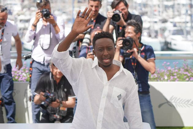 Ahmed Sylla CELEBRITES : 75Ã me Festival de Cannes - Photocall du film Â« Un petit frere Â» - 28 05 2022 NorbertScanella Panoramic 