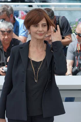 Internationale Filmfestspiele von Cannes, Mascarade Photocall Laura Morente CELEBRITES : 75Ã me Festival de Cannes - Photocall du film Â« MascaradeÂ» - 28 05 2022 NorbertScanella Panoramic 