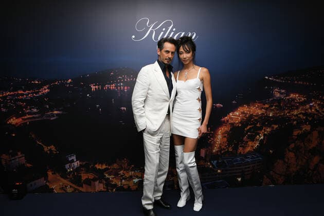 Internationale Filmfestspiele von Cannes, Kilian Paris Kool Yacht Party May 27, 2022, Cannes, Cote d Azur, France: KILIAN HENEESSY greets Korean model SOO JOO PARK for the Killian Paris Kool Yacht Party during 75th annual Cannes Film Festival Cannes France - ZUMAc179 20220527_zep_c179_216 Copyright: xMickaelxChavetx