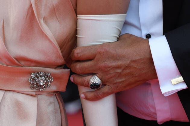 Entertainment Bilder des Tages 75th Cannes Film Festival 2022, red carpet Closing Ceremony Pictured: Athena, Samy Naceri  Copyright: xManuelexMangiarottix xipa-agencyx xVeneziax2020x
