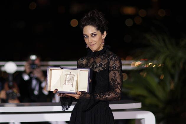75eme Festival International du Film de Cannes. Photocall des palms laureats. 75th International Cannes Film Festival. Photocall with winners Prix d Interprétation Féminine: Zar AMIR EBRAHIMI dans HOLY SPIDER réalisé par Ali ABBASI 280940 0000-00-00 Cannes France Zahr Amir Ebrahimi  Copyright: xTerencexBaelenx STAR_280940_016