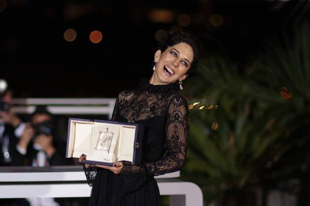 75eme Festival International du Film de Cannes. Photocall des palms laureats. 75th International Cannes Film Festival. Photocall with winners Prix d Interprétation Féminine: Zar AMIR EBRAHIMI dans HOLY SPIDER réalisé par Ali ABBASI 280940 0000-00-00 Cannes France Zahr Amir Ebrahimi  Copyright: xTerencexBaelenx STAR_280940_017
