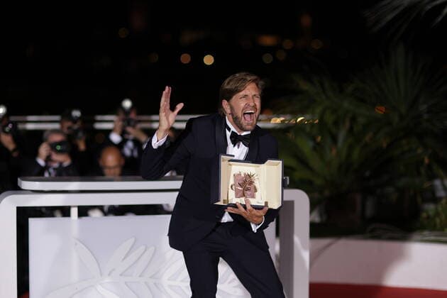 75eme Festival International du Film de Cannes. Photocall des palms laureats. 75th International Cannes Film Festival. Photocall with winners Palme d or: TRIANGLE OF SADNESS réalisé par Ruben ÖSTLUND 280940 0000-00-00 Cannes France Ostlund, Ruben  Copyright: xTerencexBaelenx STAR_280940_060