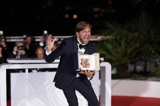 75eme Festival International du Film de Cannes. Photocall des palms laureats. 75th International Cannes Film Festival. Photocall with winners Palme d or: TRIANGLE OF SADNESS réalisé par Ruben ÖSTLUND 280940 0000-00-00 Cannes France Ostlund, Ruben  Copyright: xTerencexBaelenx STAR_280940_062