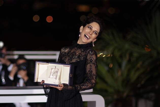 75eme Festival International du Film de Cannes. Photocall des palms laureats. 75th International Cannes Film Festival. Photocall with winners Prix d Interprétation Féminine: Zar AMIR EBRAHIMI dans HOLY SPIDER réalisé par Ali ABBASI 280940 0000-00-00 Cannes France Zahr Amir Ebrahimi  Copyright: xTerencexBaelenx STAR_280940_017