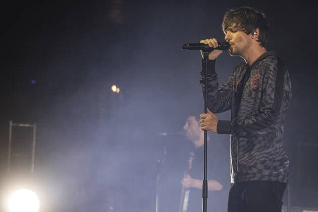 SÃO PAULO, SP - 28.05.2022: LOUIS TOMLINSON EM SÃO PAULO - British singer Louis Tomlinson performed at Espaço Unimed in São Paulo on Saturday night (28) in the first of two performances in the capital of São Paulo. The shows were originally scheduled for 2020 but were postponed due to the Covid-19 pandemic. x2212369x  YurixMurakami