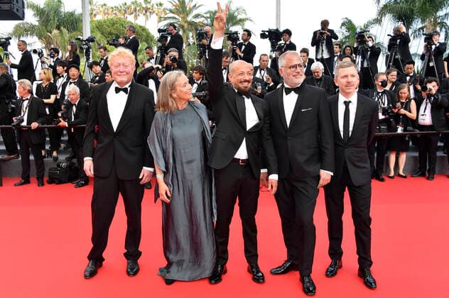 Guest, Kristina Aberg, Tarik Saleh, Fredrik Zander and guest at the Closing Ceremony of the Festival de Cannes 2022 75 Cannes International Film Festival at the Palais des Festivals Cannes, 28 05 2022. Foto:xD.xBedrosianx xFuturexImage