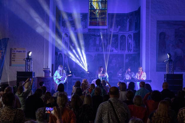 Reutlingen themed pictures ABBA Dream cover band from Italy at Christuskirche Protestant church community Reutlingen, 28 05 2022, themed pictures ABBA Dream cover band from Italy at Christuskirche Protestant church community Reutlingen, 28 05 2022, Copyright: xDROFITSCH EIBNERx EP_ddh