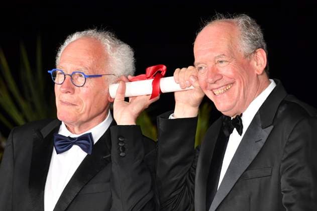 Jean Pierre Dardenne and Luc Dardenne with the 75 Film Festival Special Award for Tori et Lokita at the photocall with the award winners at the Festival de Cannes 2022 75 Cannes International Film Festival at the Palais des Festivals Cannes, 28 05 2022. Foto:xD.xBedrosianx xFuturexImage