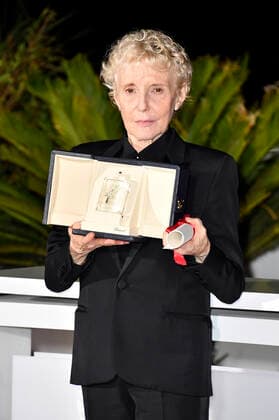 Claire Denis with the Grand Jury Prize for Stars at Noon at the photocall with the award winners at the Festival de Cannes 2022 75 Cannes International Film Festival at the Palais des Festivals Cannes, 28 05 2022. Foto:xD.xBedrosianx xFuturexImage