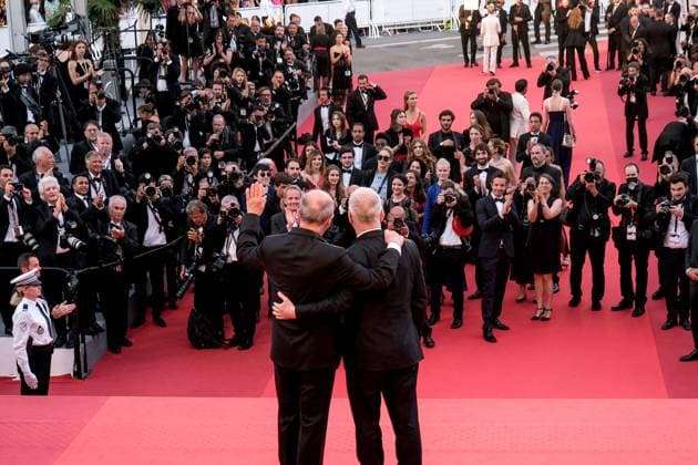 75eme Festival International du Film de Cannes. Marches de cloture. 75th Cannes Film Festival. Red carpet of the closing ceremony. 280964 2022-05-28 Cannes France Lescure, Pierre; Frémaux, Thierry  Copyright: xSergexArnalx xStarfacex STAR_280964_028