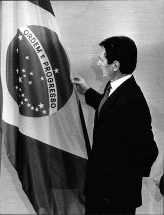 Fernando Collor de Mello Gewählter Präsident Brasiliens, Fernando Collor de Mello, zu Besuch in der Bundesrepublik Deutschland., Copyright: UnitedxArchivesxSvenxSimon Nur redaktionelle Nutzung. Editorial usage only. UnitedArchivesIMS_3392449F EDITORIAL USE ONLY