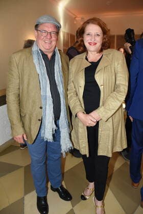 Helmut Schleich Cabaret artist Luise Kinseher, laudator Cabaret artist Munich 30 05 2022 Old Town Hall Award of the Dieter Hildebrandt Prize 2022 to Severin Groebner Munich