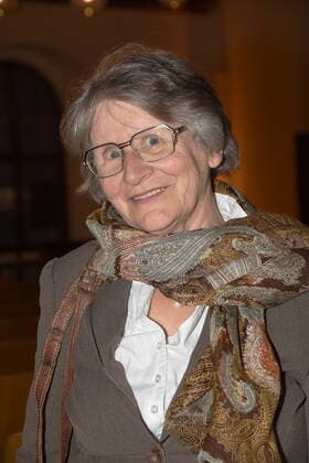 Dr Gertraud Burkert Mayoress a D Munich 30 05 2022 Old Town Hall Award of the Dieter Hildebrandt Prize 2022 to Severin Groebner Munich