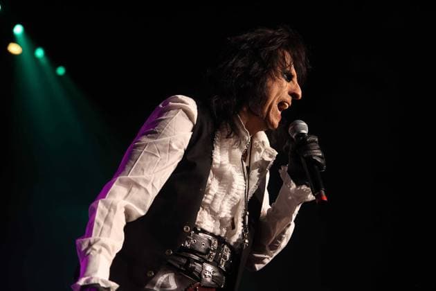 Live Music UK Tour Alice Cooper & The Cult ALICE COOPER during the Alice Cooper The Cult music concert at Resorts World Arena, Birmingham, United Kingdom on 30 May 2022. Birmingham Resorts World Arena United Kingdom Editorial use only , Copyright: xAndyxShawx PSI-15357-0001