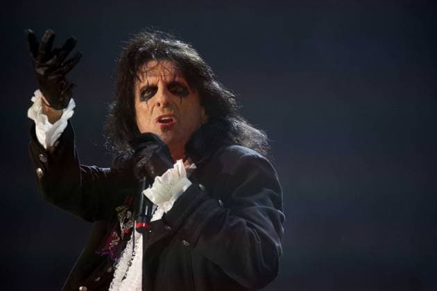 Live Music UK Tour Alice Cooper & The Cult ALICE COOPER during the Alice Cooper The Cult music concert at Resorts World Arena, Birmingham, United Kingdom on 30 May 2022. Birmingham Resorts World Arena United Kingdom Editorial use only , Copyright: xAndyxShawx PSI-15357-0008