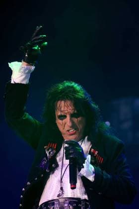 Live Music UK Tour Alice Cooper & The Cult ALICE COOPER during the Alice Cooper The Cult music concert at Resorts World Arena, Birmingham, United Kingdom on 30 May 2022. Birmingham Resorts World Arena United Kingdom Editorial use only , Copyright: xAndyxShawx PSI-15357-0009