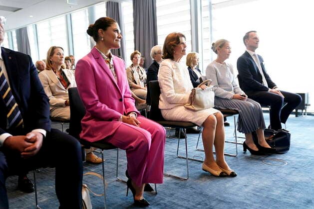 Crown Princess Victoria and Queen Silvia at the inauguration of H22 City Expo in Helsingborg, Sweden, May 31, 2022 HELSINGBORG SWEDEN x9200x  Copyright: xBjörnxLarssonxRosvall TTx H22 CITY EXPO HELSINGBORG