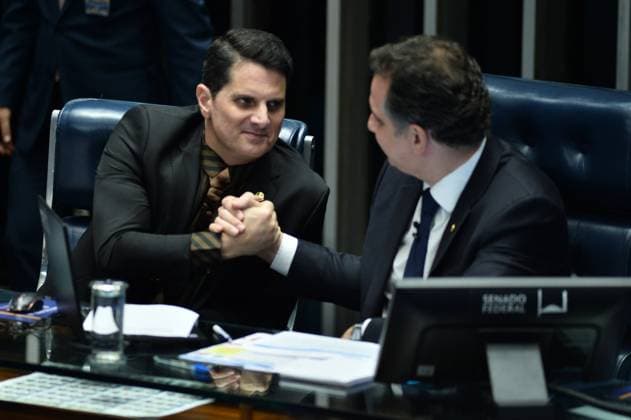 BRASÍLIA, DF - 31.05.2022: SESSÃO SENADO FEDERAL - Photo, Senator Marcos do Val with Rodrigo Pacheco. This Tuesday (31) takes place the deliberative session in the Federal Senate. x2214106x  AntonioxMolina