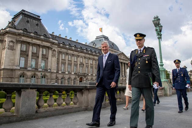 King Philippe - Filip of Belgium (L) arrives for a ceremony to award the Francqui Prize scientifi awards for 2021 and 2022, Wednesday 01 June 2022 in Brussels. The 2021 prize is awarded to ULiege astrologist Michael Gillon, ULiege s Veerle Rots will receive the 2022 one for her Palaeolithic Stone Tool Hafting research. The scientific prize, which is often referred to as the Belgian Nobel Prize , is awarded by The Francqui Foundation and is worth 250.000 euros.  NICOLASxMAETERLINCK 35669093