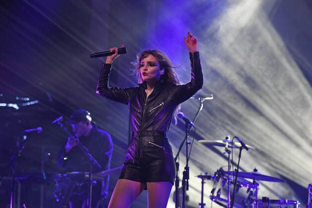 FORT LAUDERDALE FL - MAY 31: Chvrches performs during the Screen Violence North American Tour at Revolution Live on May 31, 2022 in Fort Lauderdale, Florida. Copyright: xmpi04x