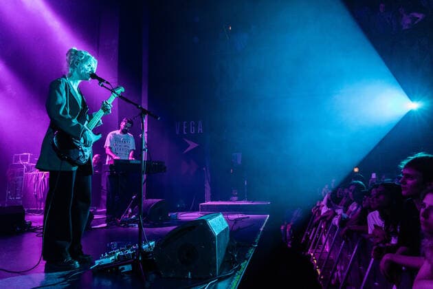 Men I Trust live in Copenhagen, Denmark Copenhagen, Denmark. 01st, June 2022. The Canadian indie pop band Men I Trust performs a live concert at VEGA in Copenhagen. Here singer, songwriter and musician Emmanuelle Proulx is seen live on stage. Copenhagen Denmark  Copyright: xGonzalesxPhoto ErlingxBrodersenx