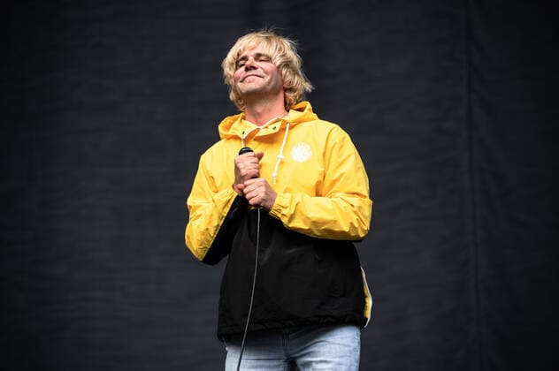 The Charlatans perform at the Etihad Stadium in Manchester on June 1st, 2022 where they are supporting Liam Gallagher on his UK Stadium tour. Featuring: Tim Burgess Where: Manchester, United Kingdom When: 01 Jun 2022 Credit: Graham Finney Cover Images Copyright: xx 51625152 EDITORIAL USE ONLY. NOT FOR USE BY NEWSPAPERS BASED IN THE UK.