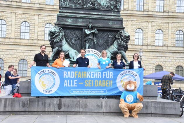 Action Participant Munich 02 Max Joseph Platz Action Bike Decision for Bavaria Munich