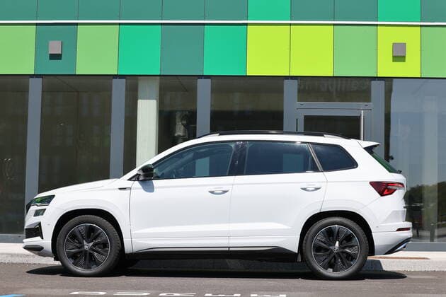 Skoda Karoq, SUV compact restylÃ , 2022 NEWS AUTO : Skoda Karoq facelift 2022 LaurentSanson Panoramic 