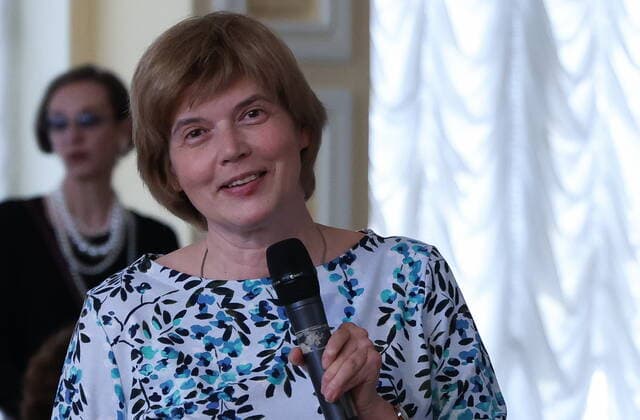 MOSCOW, RUSSIA â€“ JUNE 2, 2022: Literary critic and prose writer Maya Kucherskaya speaks at a ceremony to name entries on the shortlist for Big Book Prize 2022, at a showroom in the GUM Shopping Arcade. The Big Book Prize is a Russian national literary prize established in 2005 to support literature professionals in Russia. This year, the shortlist includes 10 entries. Anton Novoderezhkin TASS  TS133AE5