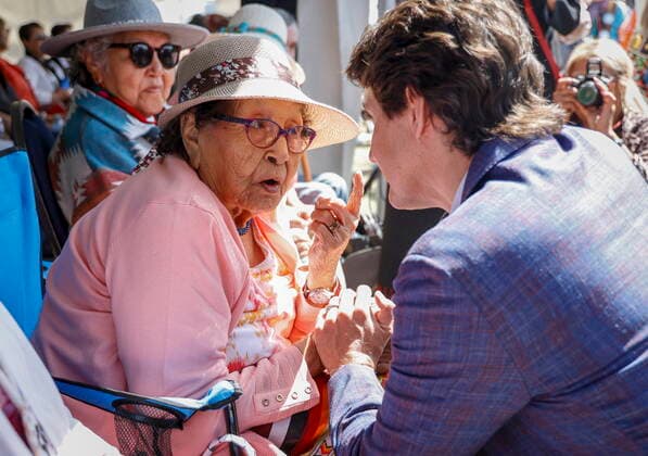 June 2, 2022, Siksika Nation, AB, CANADA: Prime Minister Justin Trudeau, right, meets with Siksika Nation elders after a signing ceremony on the Siksika Nation in Siksika Nation, Alta., Thursday, June 2, 2022. Siksika Nation CANADA  - ZUMAc35_ 20220602_zaf_c35_082 Copyright: xJeffxMcintoshx