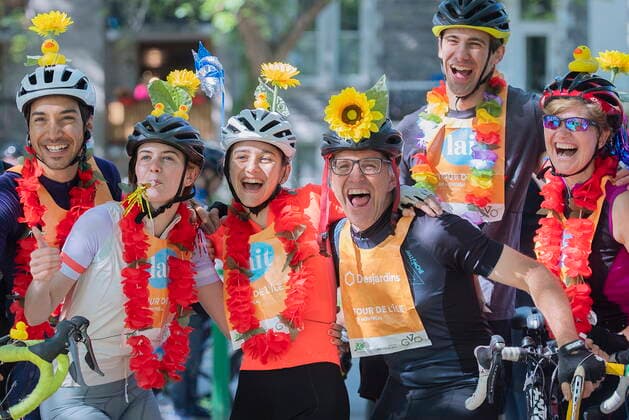 June 5, 2022, Montreal, PQ, Canada: Cyclists take part in the Tour de L Ile cycling race in Montreal, Sunday, June 5, 2022. Montreal Canada  - ZUMAc35_ 20220605_zaf_c35_016 Copyright: xGrahamxHughesx