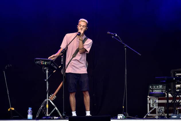 04 06 2022, xkaix, entertainment music, Schlossgrabenfest 2022 emspor, v l Malik Harris on the Merck stage Darmstadt kp