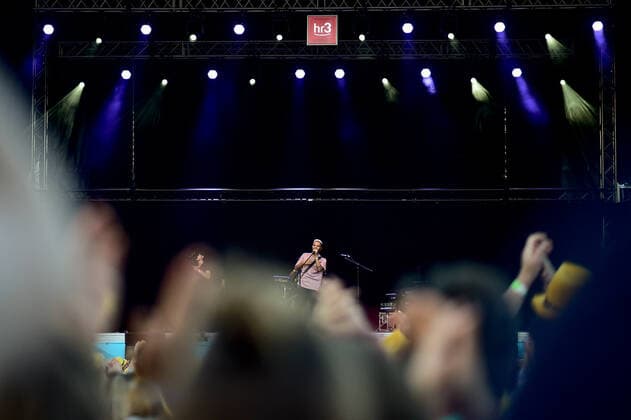 04 06 2022, xkaix, entertainment music, Schlossgrabenfest 2022 emspor, v l Malik Harris on the Merck stage Darmstadt kp