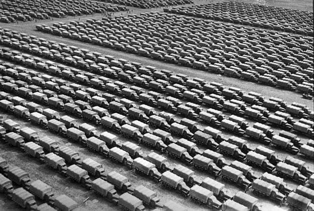 TRUCKS RESERVE FRONT 1085 17.08.1944 Trucks for the army from the reserve of the Supreme Commander-in-chief. Mozhaisk. Boris Sputnik Russia  Copyright: xBorisx