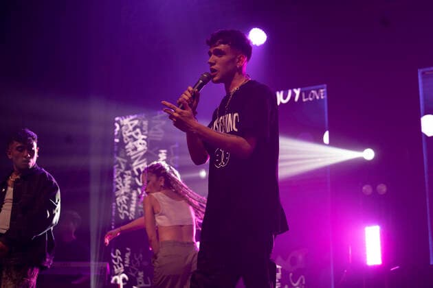 Italy: Aka7even at Casa della musica Aka7even, a famous Italian singer in Summer tour 2022 performs in Naples at Casa della musica . Naples Italy Copyright: FrancescoxCigliano