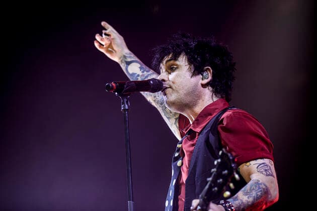 Green Day live in Copenhagen, Denmark Copenhagen, Denmark. 07th, June 2022. The American rock band Green Day performs a live concert at Forum at Frederiksberg, Copenhagen. Here lead singer and musician Billie Joe Armstrong is seen live on stage. Copenhagen Denmark  Copyright: xGonzalesxPhoto LassexLagonix