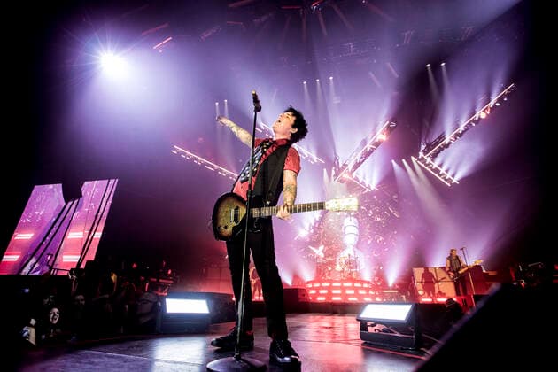 Green Day live in Copenhagen, Denmark Copenhagen, Denmark. 07th, June 2022. The American rock band Green Day performs a live concert at Forum at Frederiksberg, Copenhagen. Here lead singer and musician Billie Joe Armstrong is seen live on stage. Copenhagen Denmark  Copyright: xGonzalesxPhoto LassexLagonix