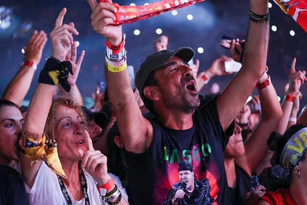 June 7, 2022, Napoli, Campania, ITALIA: 0706 2022 Naples, at the Diego Armando Maradona stadium there was the concert of the rock singer Vasco Rossi, more than 50,000 spectators saw the concert.In the photo: fans the Vasco Rossi Napoli ITALIA - ZUMAs236 20220607_zap_s236_061 Copyright: xFabioxSassox