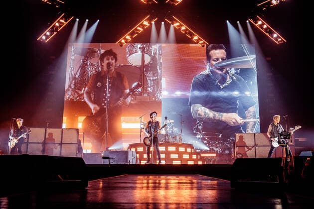 Green Day live in Copenhagen, Denmark Copenhagen, Denmark. 07th, June 2022. The American rock band Green Day performs a live concert at Forum at Frederiksberg, Copenhagen. Here lead singer and musician Billie Joe Armstrong is seen live on stage. Copenhagen Denmark  Copyright: xGonzalesxPhoto ThomasxRungstromx