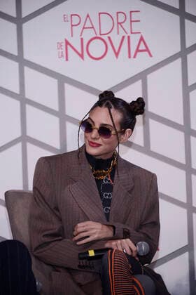 June 8, 2022, Mexico City, Mexico City, Mexico: June 8, 2022, Mexico City, Mexico: Actress Macarena Achaga attends a film press conference to promote Father of the Bride at St. Regis Hotel. On Jun 8, 2022 in Mexico City, Mexico. Mexico City Mexico - ZUMAe321 20220608_zia_e321_040 Copyright: xCarlosxTischlerx xEyepixxGroupx