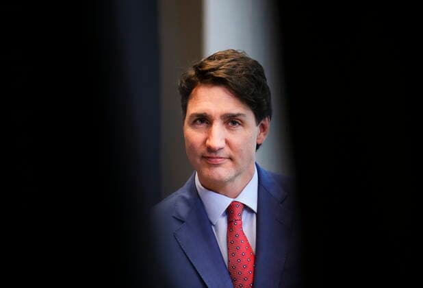 June 8, 2022, Los Angeles, Californioa, USA: Prime Minister Justin Trudeau takes part in a bilateral meeting with the Prime Minister of Barbados, Mia Mottley (not pictured) during the Summit of the Americas in Los Angeles, Calif., on Wednesday, June 8, 2022. Los Angeles USA  - ZUMAc35_ 20220608_zaf_c35_067 Copyright: xSeanxKilpatrickx
