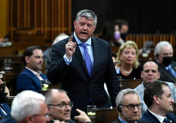 June 8, 2022, Ottawa, ON, CAN: Conservative MP Scott Aitchison rises during Question Period in the House of Commons on Parliament Hill in Ottawa on Wednesday, June 8, 2022. Ottawa CAN  - ZUMAc35_ 20220608_zaf_c35_084 Copyright: xJustinxTangx