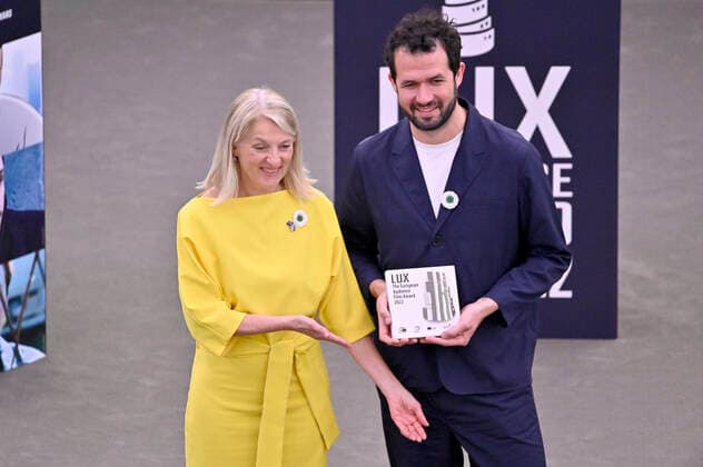 Evelyn Regner and Jonas Poher Rasmussen with the 2nd place award for the film Flee at the Lux Audience Award 2022 ceremony in the Plenary Hall of the European Parliament Strasbourg, 08 06 2022. Foto:xD.xAnoraganingrumx xFuturexImage