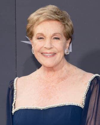 09 June 2022 - Los Angeles, California - Julie Andrews. 48th AFI Life Achievement Award Gala Tribute Celebrating Julie Andrews. Hollywood USA - ZUMAa123 20220609_zaa_a123_043 Copyright: xBillyxBennightx
