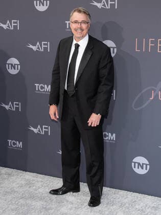 09 June 2022 - Los Angeles, California - Vince Gilligan. 48th AFI Life Achievement Award Gala Tribute Celebrating Julie Andrews. Hollywood USA - ZUMAa123 20220609_zaa_a123_058 Copyright: xBillyxBennightx