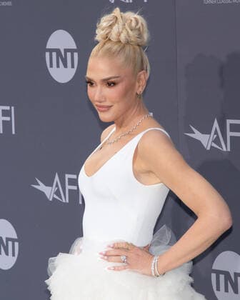 09 June 2022 - Los Angeles, California - Gwen Stefani. 48th AFI Life Achievement Award Gala Tribute Celebrating Julie Andrews. Hollywood USA - ZUMAa123 20220609_zaa_a123_104 Copyright: xBillyxBennightx